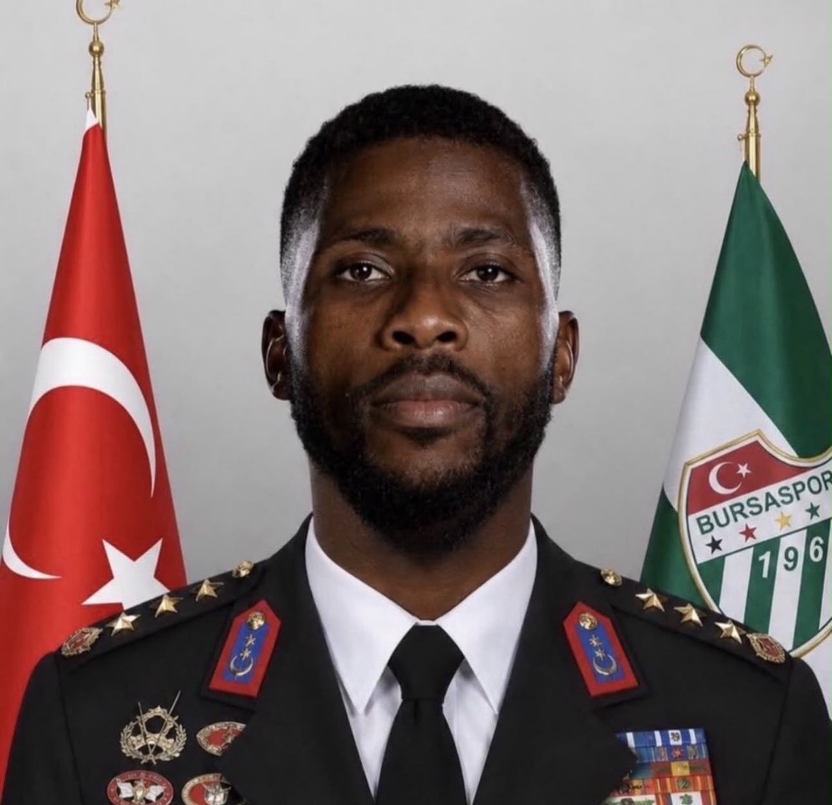 kzmbtmz's tweet photo. @BursasporSk @Bellingham1963 NİCE NİCE 30 YAŞLARA BABA https://t.co/O1f7XEQTky