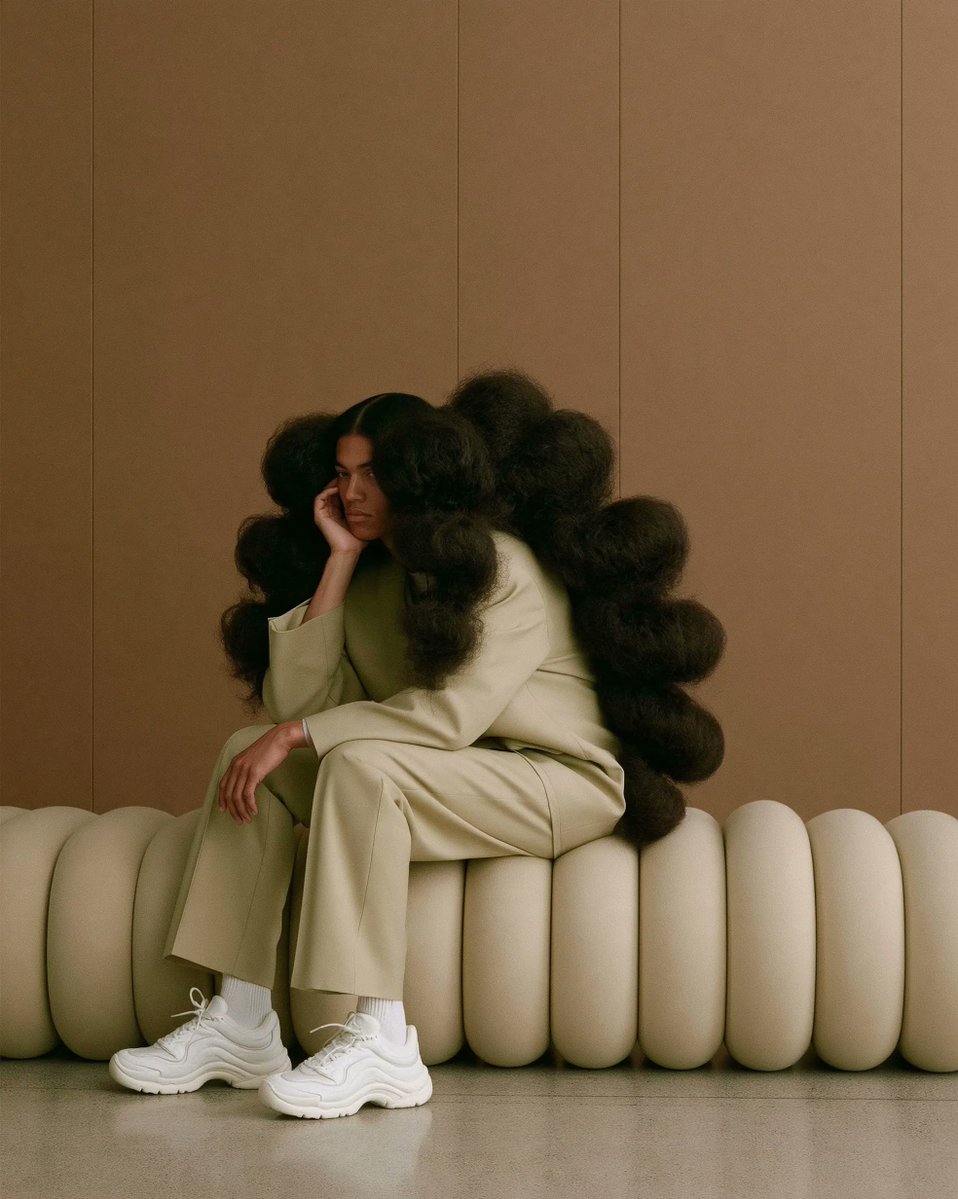 jov_boris's tweet photo. Fashion, inspired by furniture. https://t.co/4KKrNeycpL