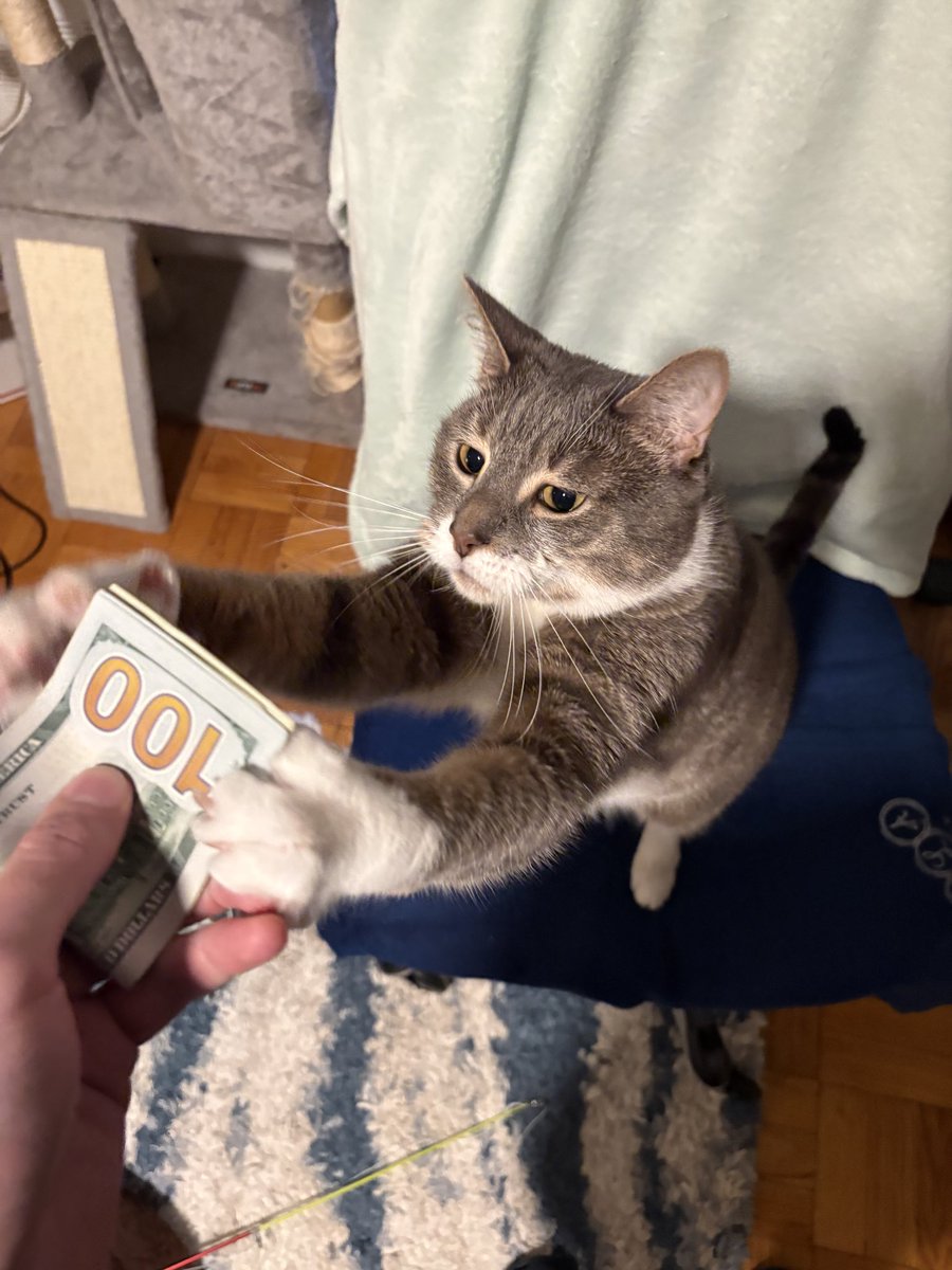 airpippens's tweet photo. so greedy!! https://t.co/6qlhMevNS5