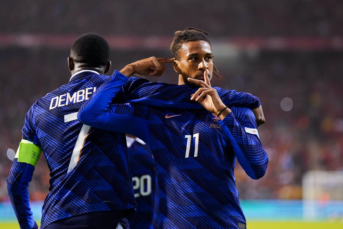 ActuFoot_'s tweet photo. 🚨🚨 WOW. CELLE-LÀ FAIT MAL POUR OUS’. 😳

🇫🇷 Michael OLISE : 19 FOIS DÉCISIF EN 28 SÉLECTIONS.

🇫🇷 Ousmane DEMBÉLÉ : 19 FOIS DÉCISIF EN... 70 SÉLECTIONS. 

42 MATCHS D’ÉCART. MÊME NOMBRE D’IMPLICATIONS EN ÉQUIPE DE FRANCE. 👀

📊 @StatsduFoot https://t.co/mC25rSk7sf