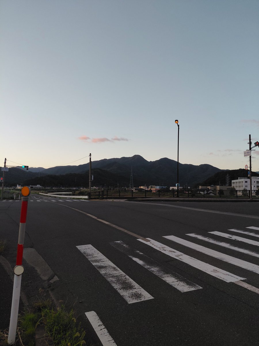 speckle_ot's tweet photo. 朝ラン10キロ1時間終わりました。

午前は、仕事。
午後は、京都。

#朝ラン https://t.co/anr5oJz2jn