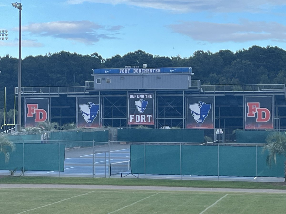 just_OL_coach's tweet photo. Got some additions to the stadium this week!!! Thanks @alpha_CLT for getting these designed and up! #BattleasOne https://t.co/lijpawxfSW