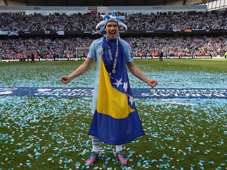 depreseks's tweet photo. PAMTIT CU TE CIJELOG ZIVOTA
PAMTIT CU TE JAAAAAA https://t.co/UcHeCzOEgo