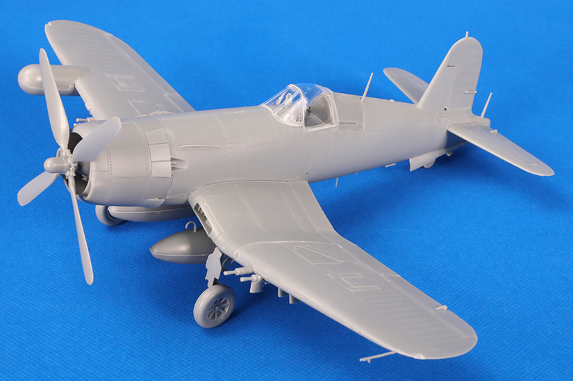 AeromediaLLC's tweet photo. First Look: Hobby Boss’ New F4U-5N Corsair [Late] Night Fighter: https://t.co/i4tQFj0mlF https://t.co/keu6m5IfPU