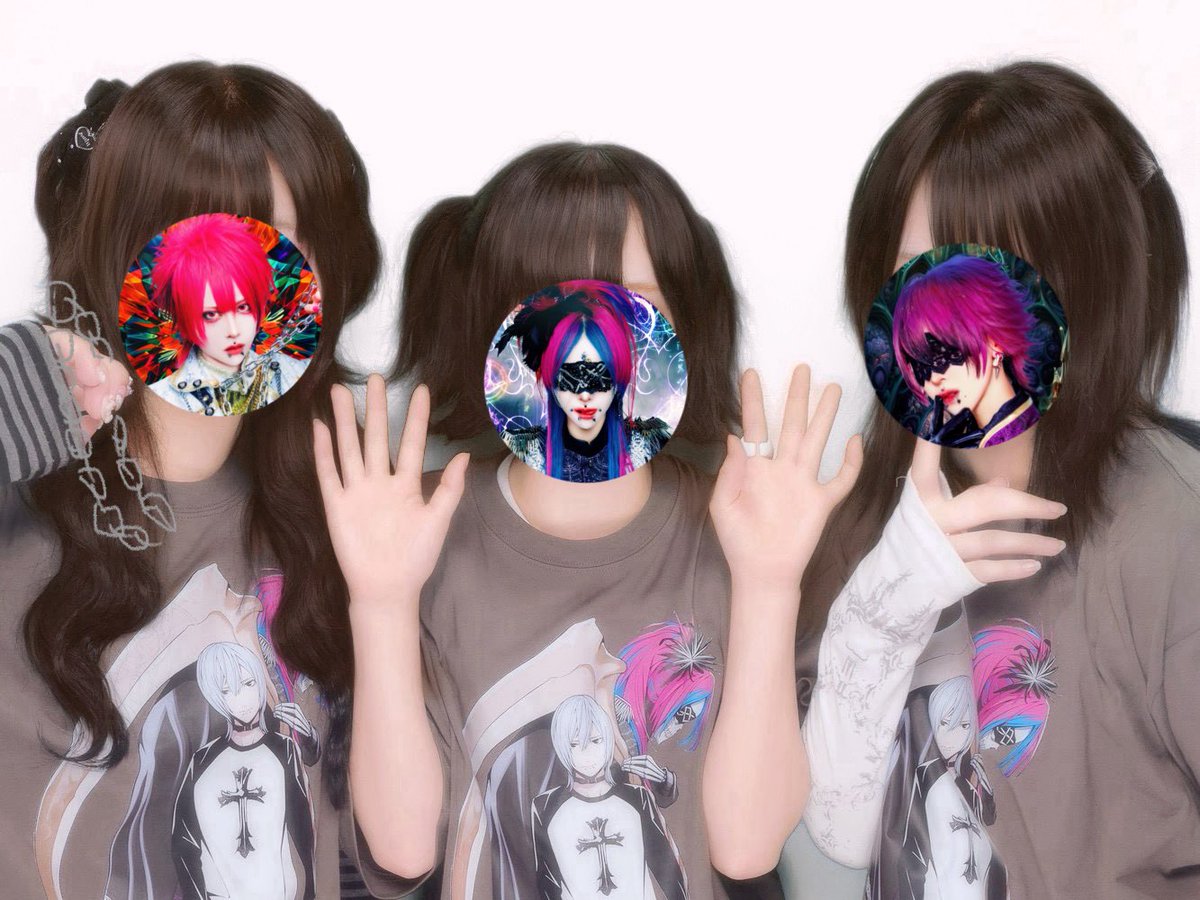 CHUtohanpower's tweet photo. 夜さん顔良すぎてThat's反則… *額を抑えた*
*ちひろがおずおずと口を開く*「誕生日おめでとうございますぷり」 https://t.co/YYAAdUTcz4