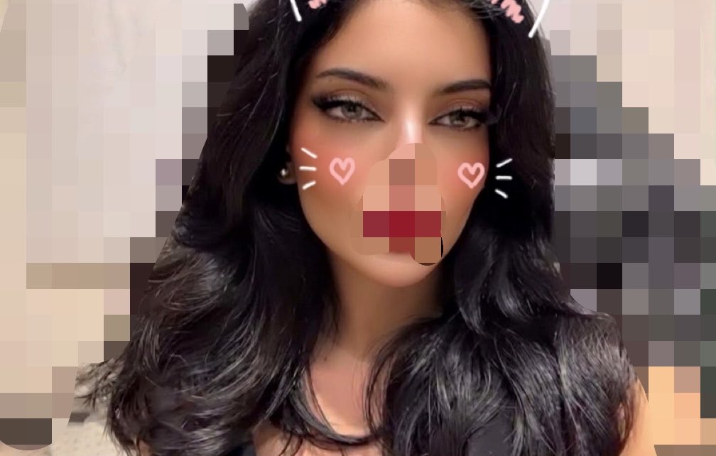 Lmou3na's tweet photo. كل هالجمال ويبغوني اتغطى 🙄واتهدد بالقىًل كمان 
والله لو تنجنو ما تغطيت الله اكبر الله اكبر 
#٢٠٣٠_بلا_نقاب3 https://t.co/fxLNiVwqHw