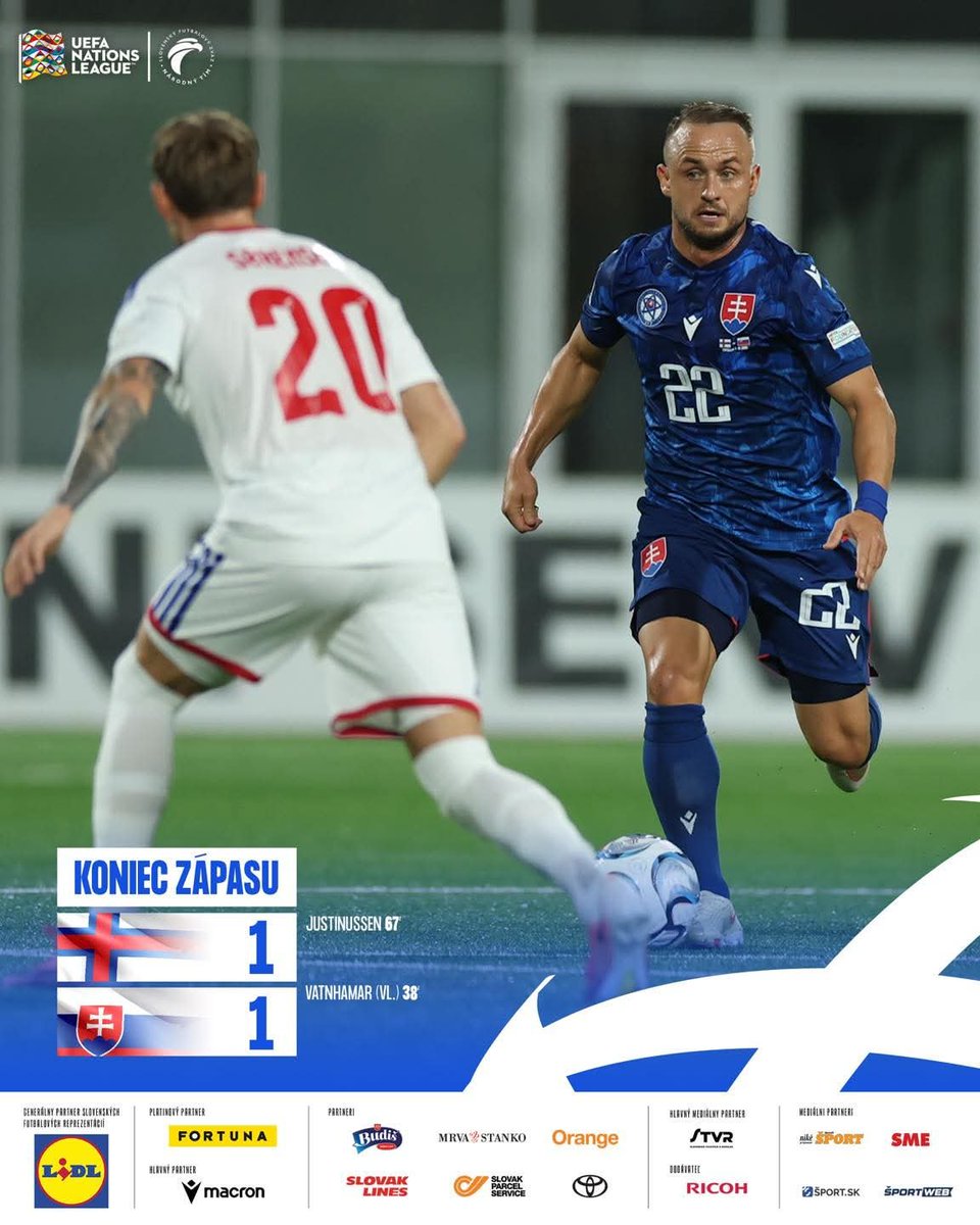 Foot_Slovaque's tweet photo. Piteux match nul de la Slovaquie qui ne méritait pas mieux ce soir face à une belle équipe des Îles Féroé. Prochain match lundi soir en Moldavie.

#NationsLeague 🇫🇴1-1🇸🇰 #FROSVK https://t.co/s3QQf6xDl9