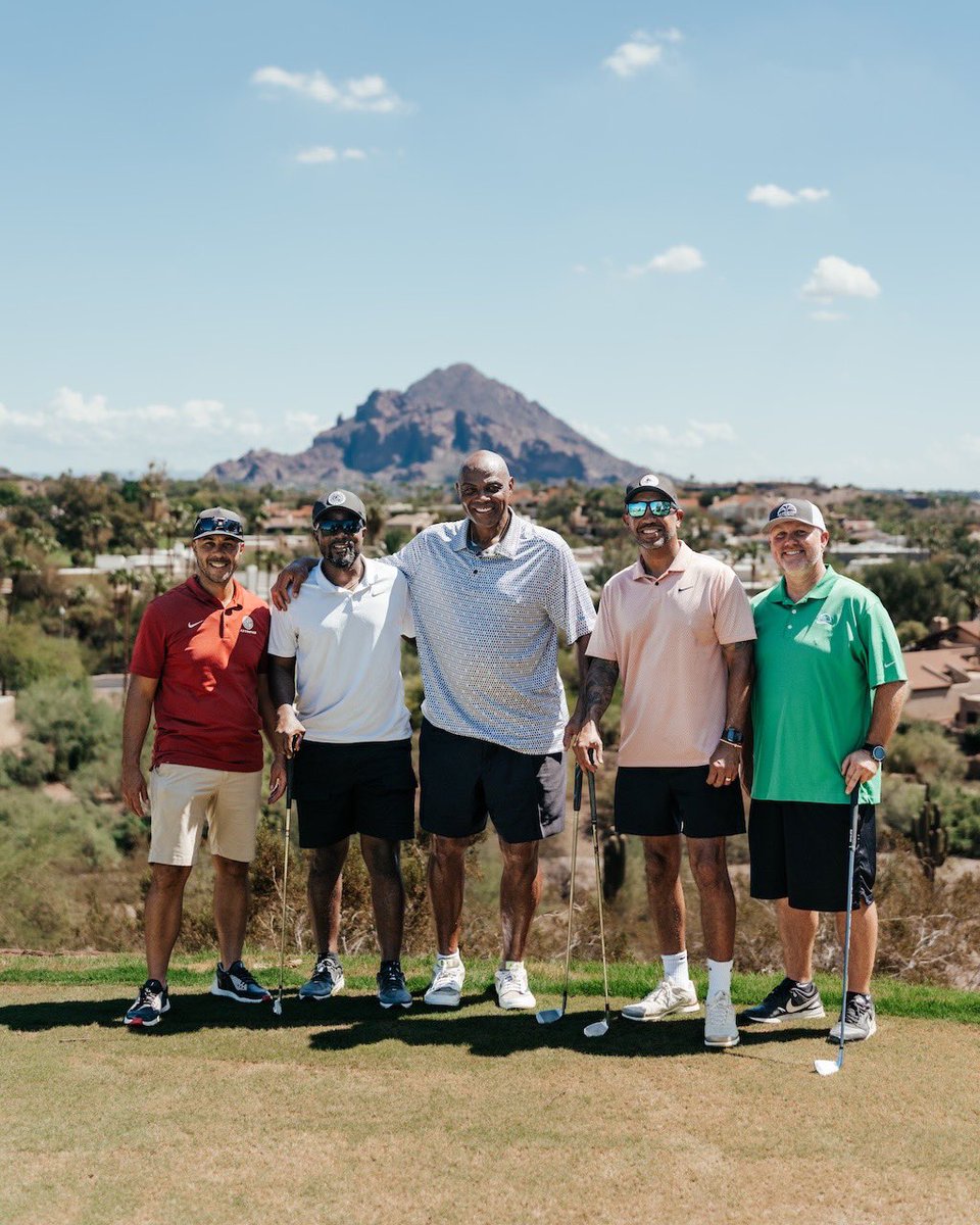 PositionSports's tweet photo. Last weekend, the Naismith Basketball Hall of Fame hosted the 14th annual Jerry Colangelo Golf Classic at the iconic Arizona Biltmore Golf Club in Scottsdale, Arizona.

To read more, visit this link: https://t.co/kuLZKbDtyO https://t.co/jywf4SSzJh
