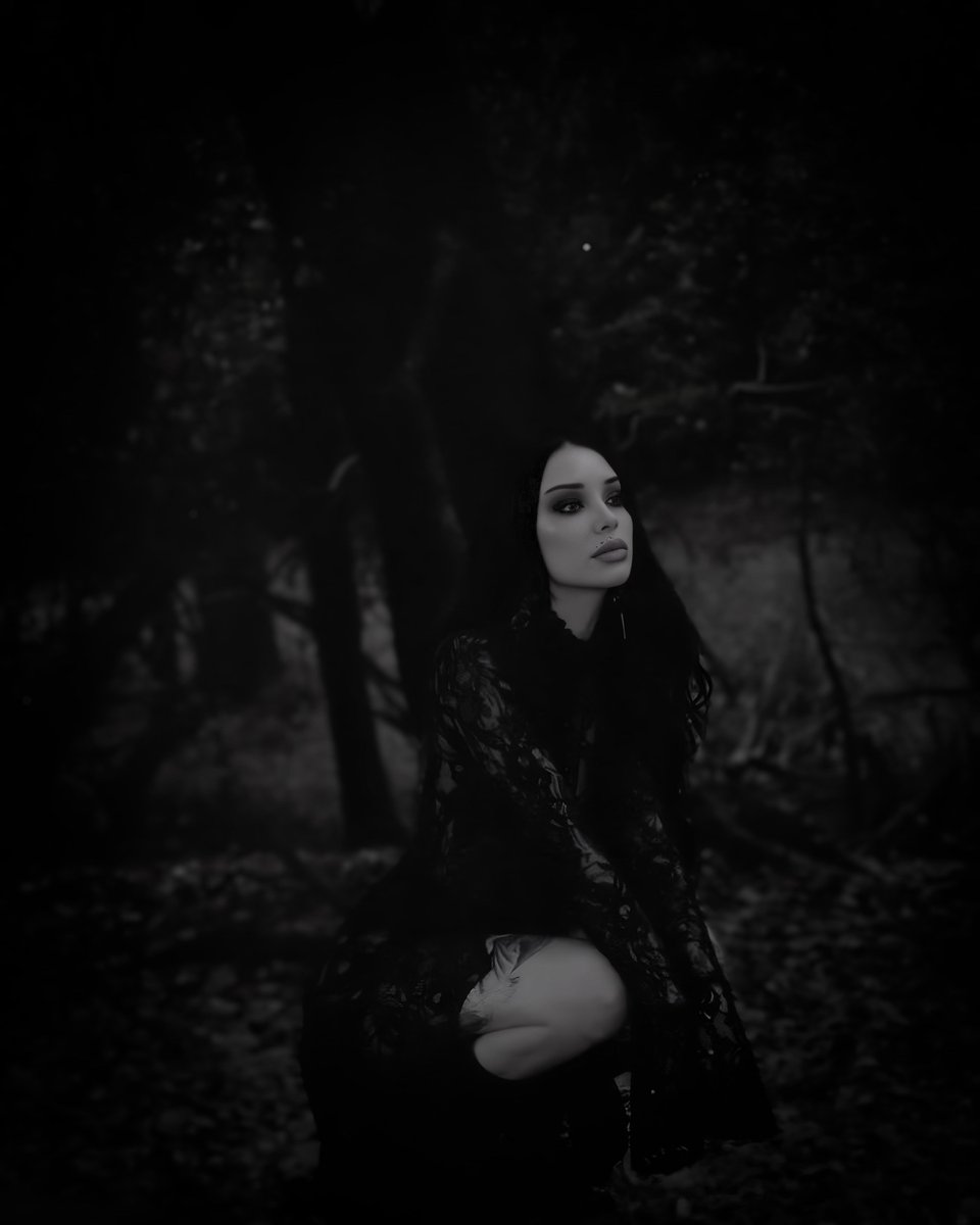 czganx's tweet photo. ㅤㅤㅤ
ㅤ   ㅤ⸻ ◟ poe𝖙ic ᯓ illusio𝗻
ㅤㅤㅤ𝓓ᧉ𝗏𝑖𝗅𝗂𝗌𝗁 ° ㅡ 𝐦etall 𝗽𝘀𝘆chot𝑖c
ㅤㅤㅤ https://t.co/bcshZ441LA