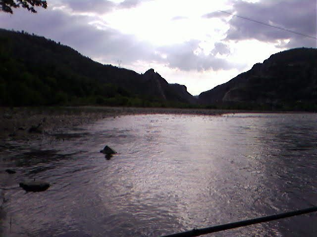 GREENOFFICE2020's tweet photo. At Kamare bridge in Elbasan in Shkumbin river while fishing in January 2008 Albania 🇦🇱 #Albania https://t.co/eYNy77Rnn4