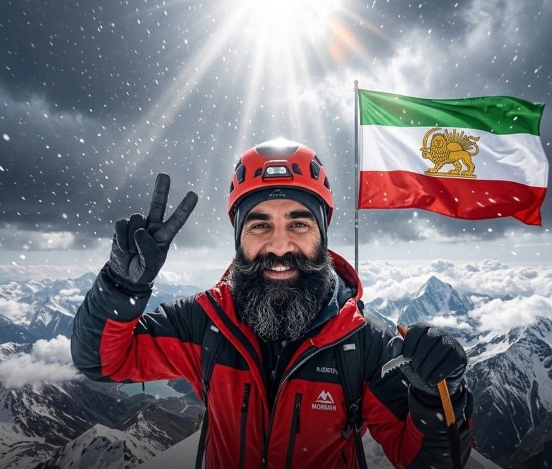 alferedio2000's tweet photo. 📢 📷 
🔻🌟👈‍‍‍‍‍‍‍‍‍‍‍‍‍‍‍‍‍‍‍‍‍‍  جان علی سینا مصطفوی در خطر اعدام است

  #علی_سینا_مصطفوی ، کوهنورد و موزیسین اهل #کرمان، با حکم اعدام روبه‌روست. بر اساس گزارش‌های منتشرشده، حکم اعدام او صادر و تأیید شده و پرونده به مرحله اجرای حکم رسیده است.
اکنون جان یک انسان در خطر است؛ انسانی که خانواده و نزدیکانش نگران سرنوشت او هستند. نام علی سینا مصطفوی نباید فراموش شود و صدای او باید شنیده شود.
از همه می‌خواهیم با انتشار نام و تصویر علی سینا، اجازه ندهند این پرونده در سکوت پیش برود.

این یک نمونه کامنت برای جلب توجه افکار عمومی، نهادهای بین‌المللی حقوق بشری و گزارشگر ویژه سازمان ملل به خطر بسیار فوری و قریب‌الوقوع اجرای حکم اعدام علی سینا مصطفوی است؛ می‌توانید آن را ویرایش کرده، عکس او را اضافه کنید و منتشر کنید.

» کامنت انگلیسی برای توقف فوری اعدام علی سینا مصطفوی « (https://t.co/c7tSLtyMOy)

متن انگلیسی داخل لینک جهت بررسی:
URGENT: Mountaineer and musician #AliSinaMostafavi faces imminent risk of execution in Iran. His death sentence has been confirmed. Stop his execution! #SaveAliSina #HumanRights @UNHumanRights @marklevinshow @POTUS