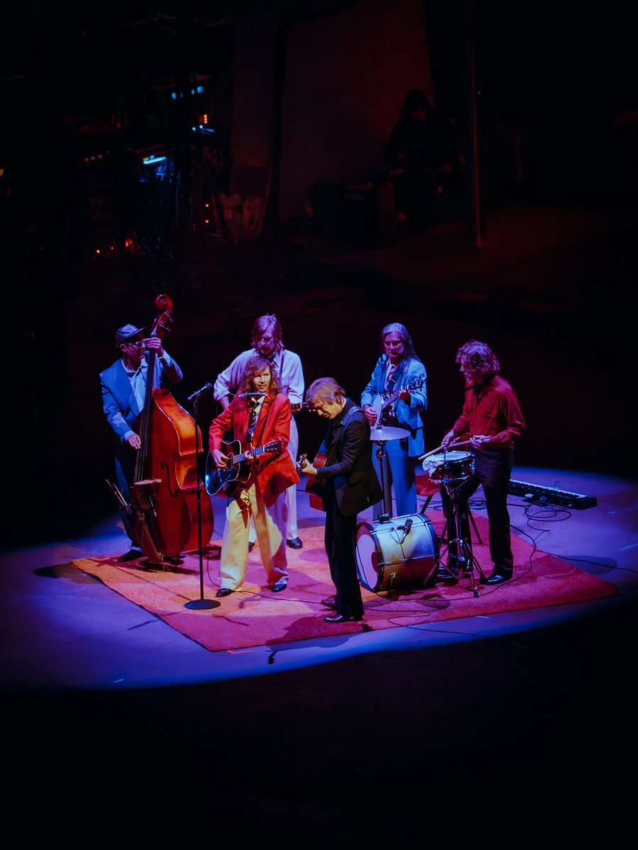 beck's tweet photo. Ride Lonesome tour at @RedRocksCO. 

Photo by Dylan Burkhardt https://t.co/o1mYGSs6LR