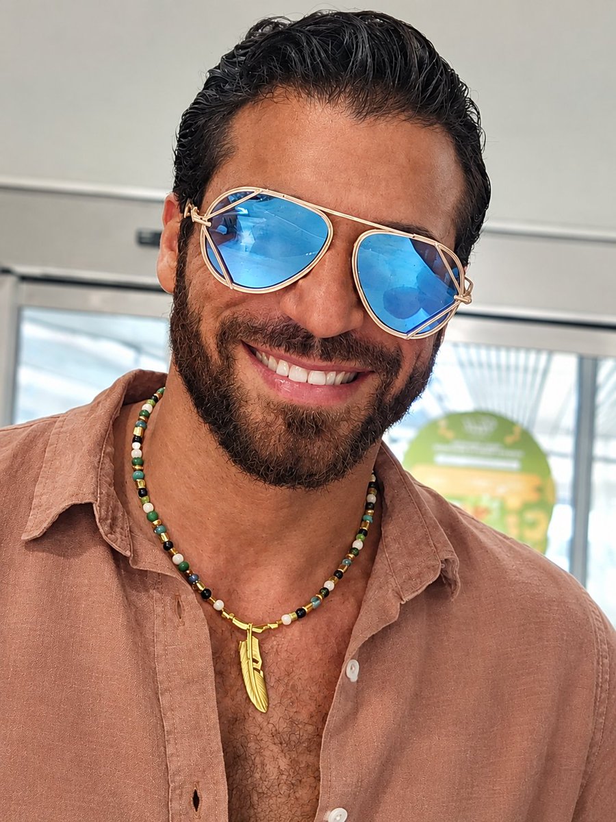 cyitaliafanpage's tweet photo. ❤️✨
#CanYaman https://t.co/QgG0Ih3HDr