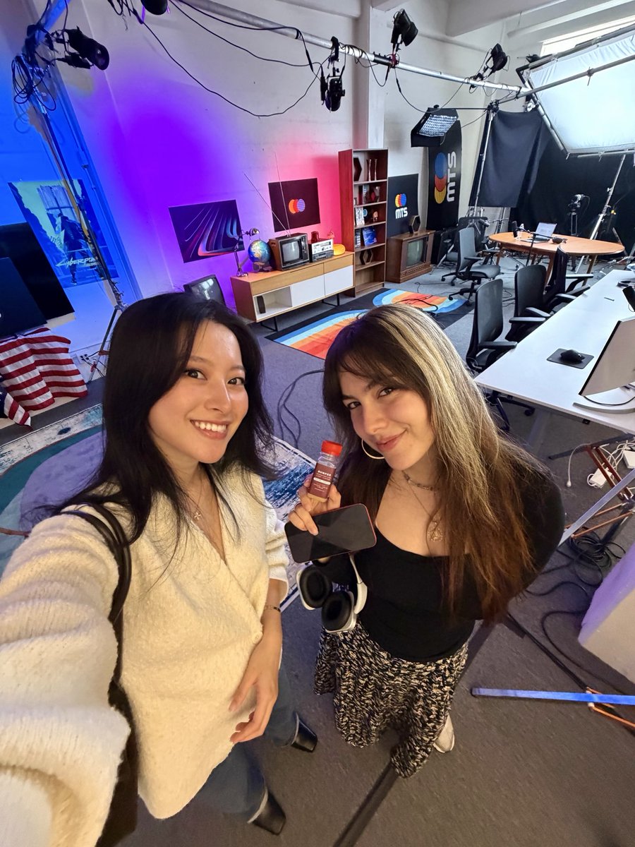 bumpercatherine's tweet photo. dropped off Bumper samples at @MTSlive yesterday, thanks @schisofrenia @theojaffee for giving it a shot https://t.co/wBcvUhzK1q