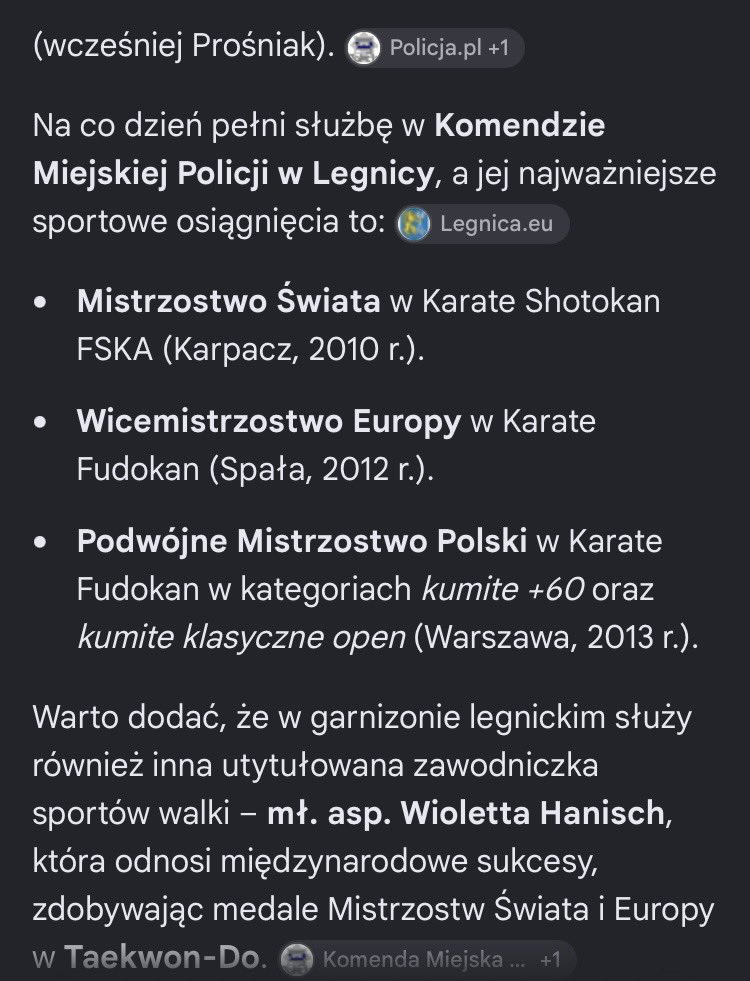 Adamfartt's tweet photo. @SlawomirMentzen a może sparing z @DPolicja z Panią Policjantką z #Legnica? Tak Pan wyśmiewa policję w Legnicy to jestem ciekaw czy wytrzymał by Pan 5-10 min na sparingu? https://t.co/SkjxJh43J4