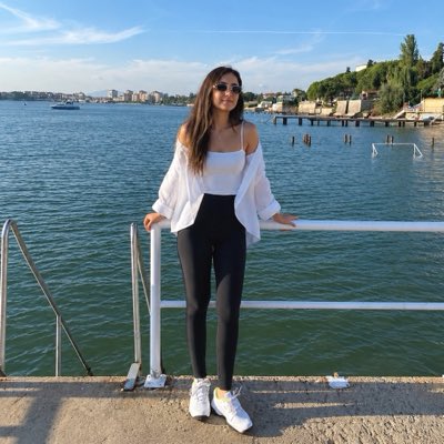 Aydanbirisii's tweet photo. #YeniProfilResmi https://t.co/iWlN5Psjqd