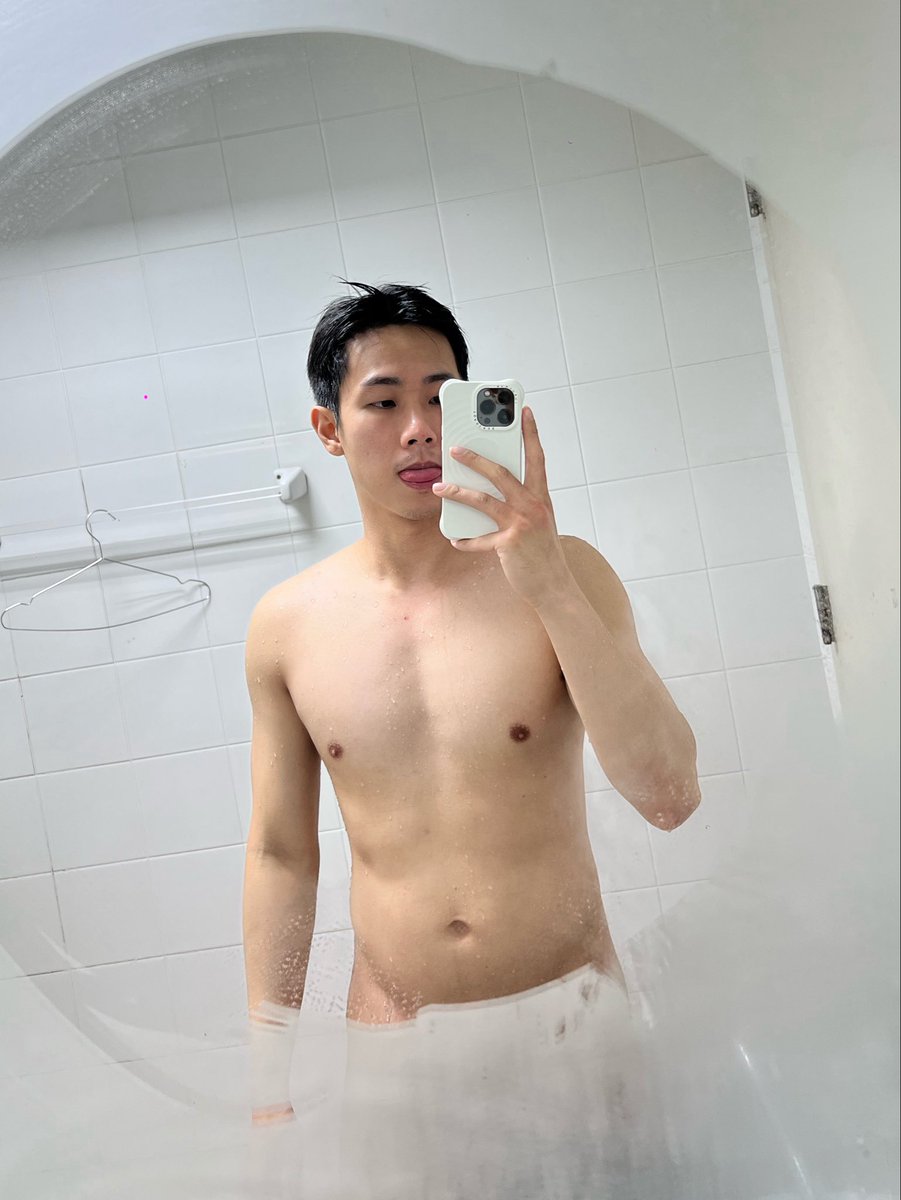 m_oonamm's tweet photo. อาบน้ำนอนคับ https://t.co/VJTuF9vcjW