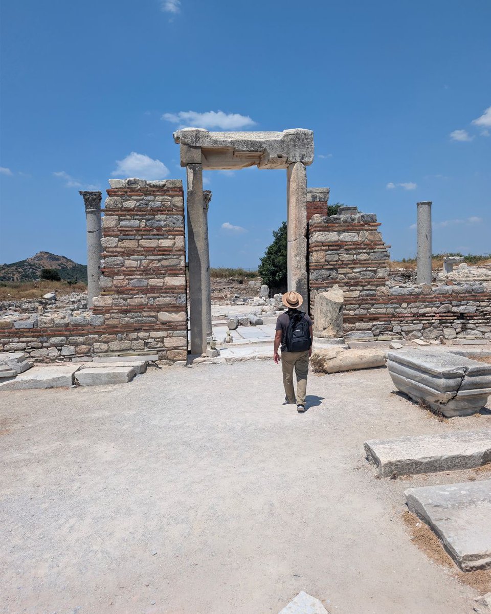 camilodeflow's tweet photo. Photo shared by J Sanchez on September 03, 2026, tagging @ancient_codex. May show the Parthenon and text. https://t.co/ndCyTYGteA