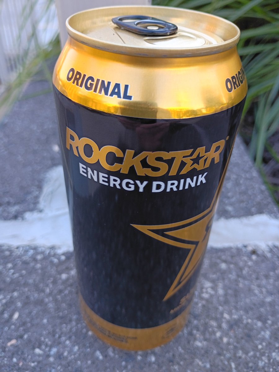Renegade528's tweet photo. Some Friday fuel! @rockstarenergy ! #RockstarEnergy #FridayFeeling #FridayVibes https://t.co/NzeC17NIfC