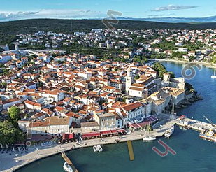 misty87cy8's tweet photo. 学画踢打 🧡 qefg https://t.co/NmZAgldqUE