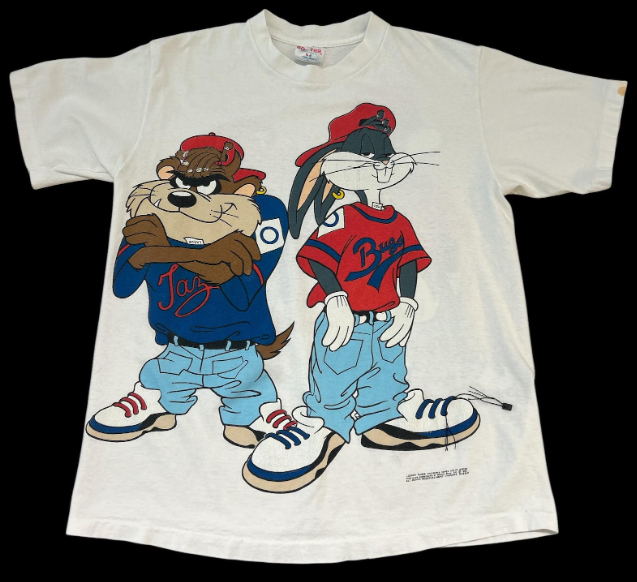 90Nostalgico's tweet photo. Un clásico la remera de Bugs y Taz, bien 90s 😄 https://t.co/0pRwIwt5Pv