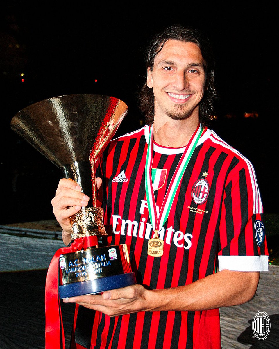 acmilan's tweet photo. A few of our favorite Zlatan memories 📔 https://t.co/J5mxjtUruC