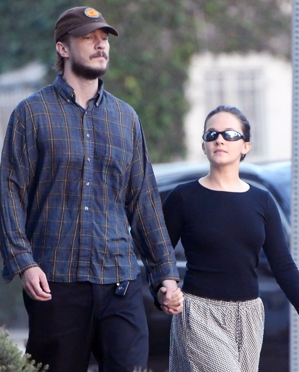 Starkeyland's tweet photo. DREW STARKEY AND CAILEE SPAENY, NEW IT COUPLE!!! THE HEIGHT DIFFERENCE!!! THEY’RE EVERYTHING!!! https://t.co/DgElUmbxkG
