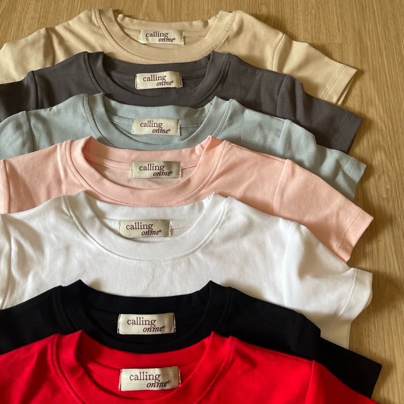 gubgift01's tweet photo. @kachamatt2553 สีพื้นเลยงับ ผ้าดี ไม่รัดแน่นจนเกินไป 2ใบแดงมีทอน https://t.co/KsEsPM3hQ6 https://t.co/ucZv2V3PqM
