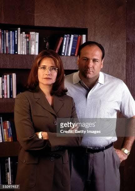 barbaravitali2's tweet photo. Happy Birthday to #LorraineBracco October 2,1954 #Goodfellas #MedicineMan #TheSopranos #RizzoliAndIsles https://t.co/a6Z1fZtozC