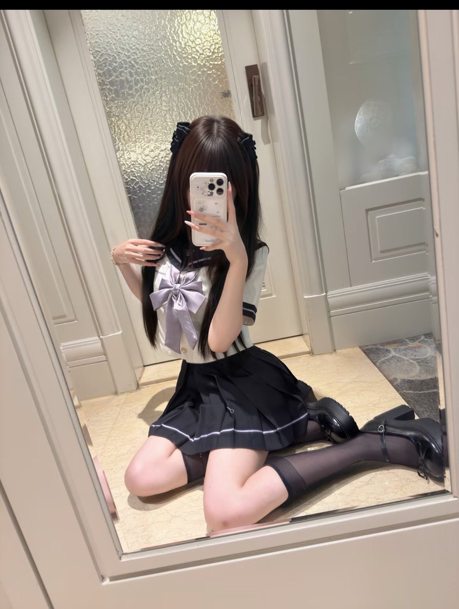 ashley56gg3's tweet photo. 快乐不能停

有人想锐评一下我跟闺蜜的福嘛 🥹       

真心给福（人机不要来）   

真没有🚪  流言 1 我真的给呀 https://t.co/jXz3xgNxRW