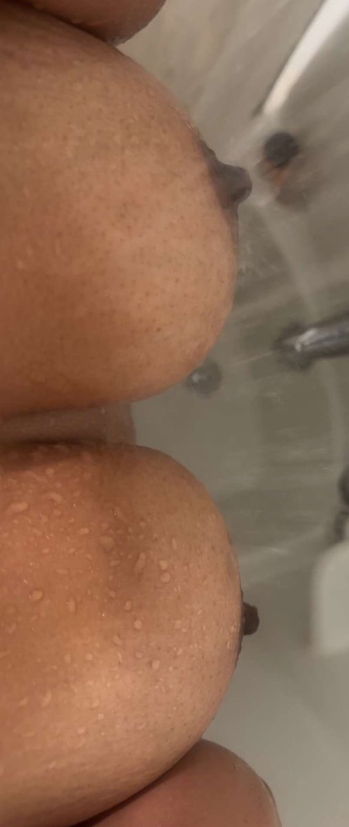 KainaRae6's tweet photo. It’s all about perspective 🍒 

#bwc #bbc #enm #unicorn #sizequeen #milf #cougar https://t.co/PLx2bXtMS2