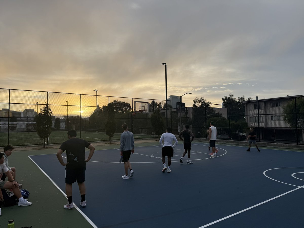 sambeskind's tweet photo. What if this moment was the whole point?

Victory Club Hoops Edition II. 09.02.26

more to come!! https://t.co/sCFseQYtza