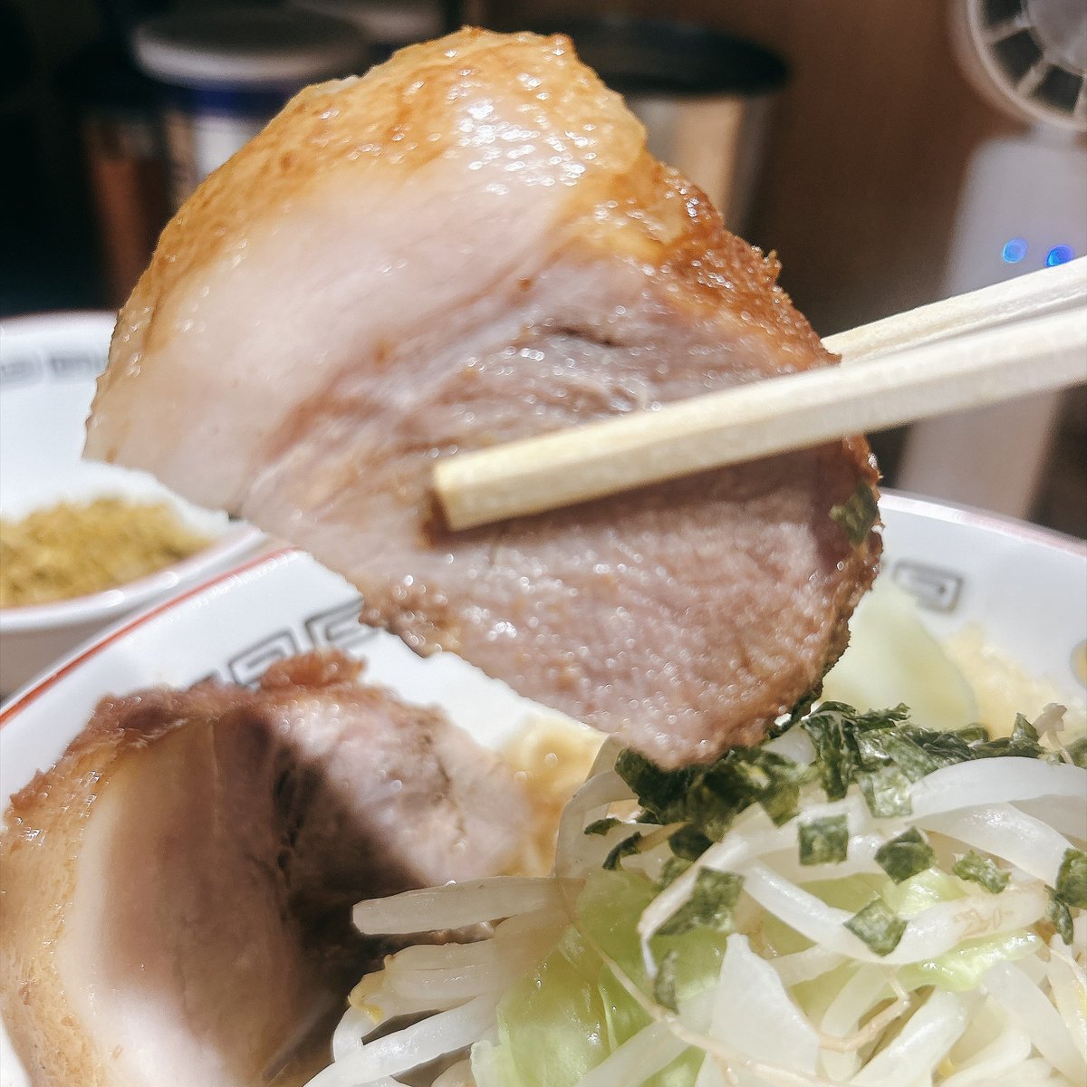nk9953_k's tweet photo. 大好きな豚山を封印した。

理由は人生最大のど貧乏状態になったから！
自分の力不足。泣きながら日々自分をアップデートしてます。

早く戻ってきてやる。 https://t.co/TlxEfnHOAp