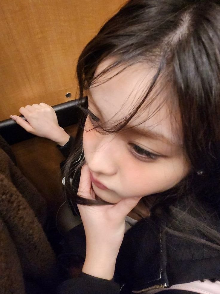 OdeToSeoul's tweet photo. POV: lagi ngedata eh liat mentab ternyata masih jalan.. https://t.co/tdEF7rx3rH