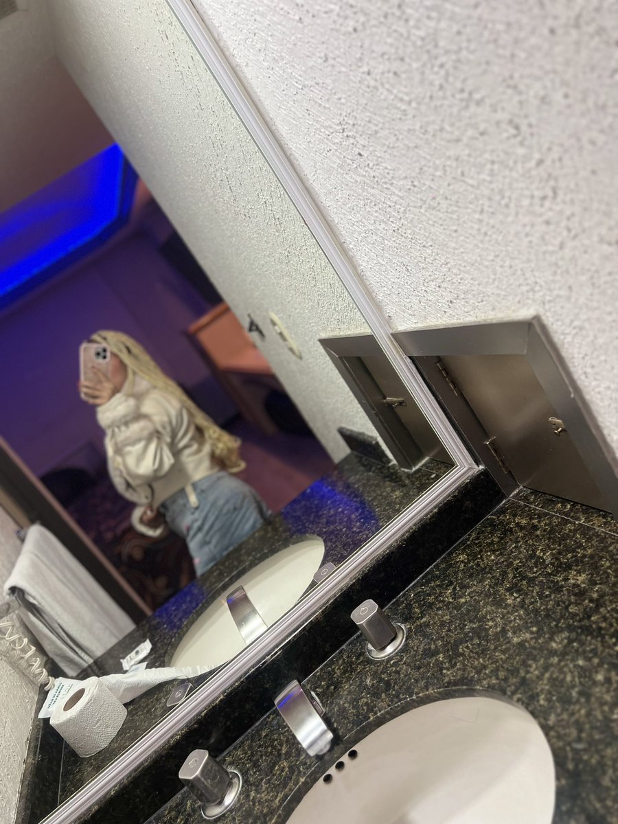 Mellpink666's tweet photo. 🥶 https://t.co/dTWu8aiB07