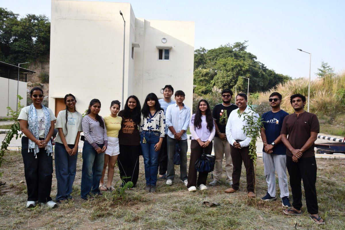 IIMJammu's tweet photo. #CareForNature #ResponsibleLeadership https://t.co/sGPTrsSFI6