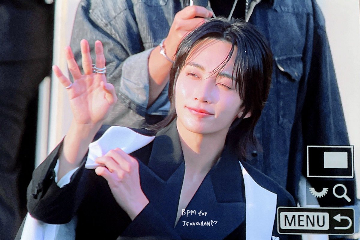 BPM_1995's tweet photo. 261002 
#정한 #JEONGHAN #세븐틴 #SEVENTEEN https://t.co/0dFfOtBHst