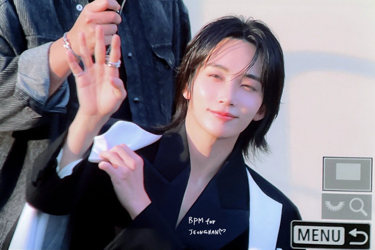 BPM_1995's tweet photo. 261002 
#정한 #JEONGHAN #세븐틴 #SEVENTEEN https://t.co/0dFfOtBHst