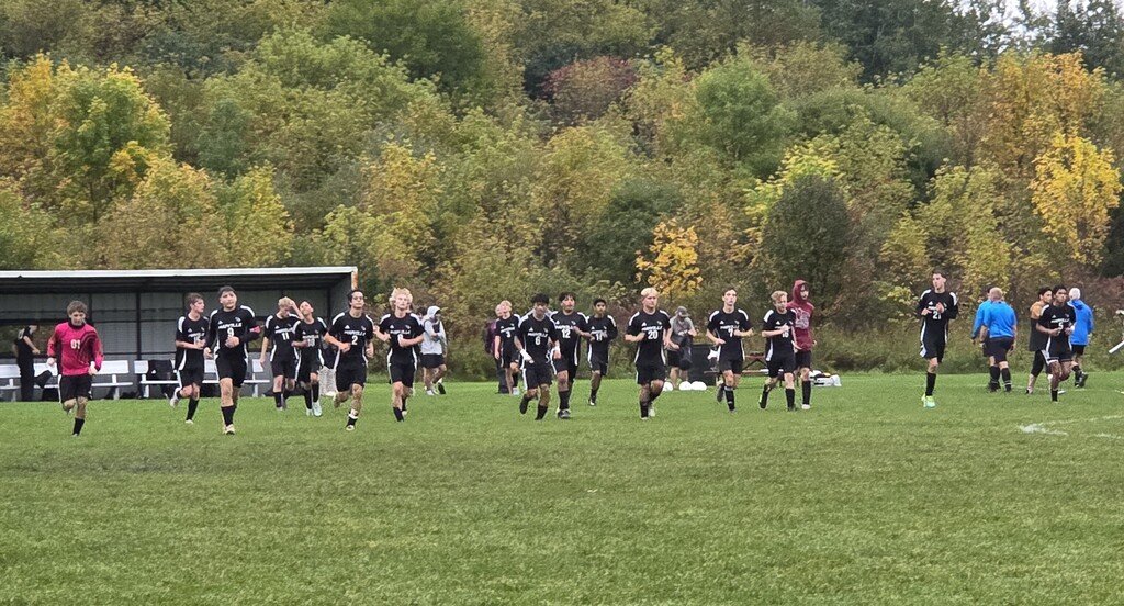 MayvilleSD1's tweet photo. Mayville Boys' Soccer edged out in a thriller against Lourdes/Valley Christian! The Cards went head-to-head in a nail-biter during this conference matchup, battling down to the final whistle before falling short 5-4. β#mayvillecardinals #mayvilleschools #cardinalpride https://t.co/eaKAqDiWLW