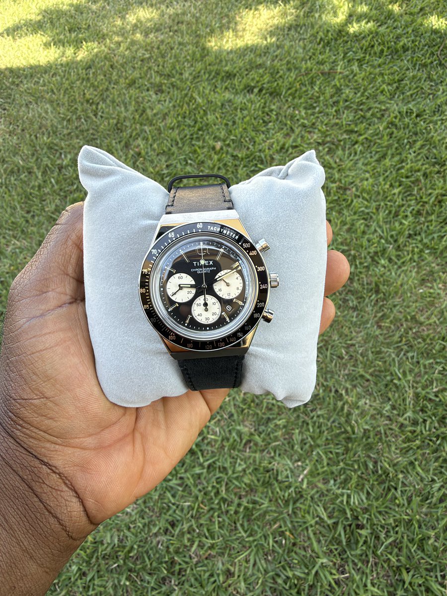 god_swayy's tweet photo. TIMEX Q CHRONOGRAPH
40MM- BLACK LEATHER WATCH
🚨¢2800
☎️0242375533 https://t.co/wjShp8aLwG