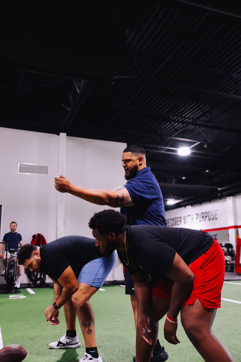 LoganTillman's tweet photo. 72 days until NFL Combine Prep kicks off here in Dallasπ
DM to lock in π₯
#PathToTheDraft @LT2FBA https://t.co/HZYhpVSwOx