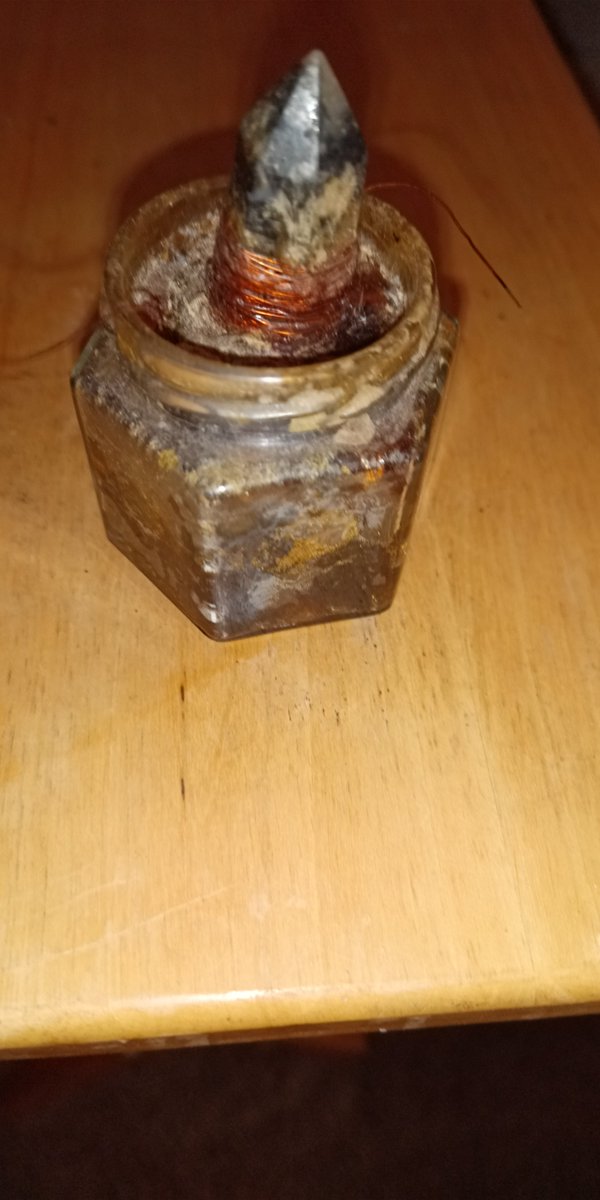 GenesisFarmLLC's tweet photo. https://t.co/Sx9ODf7afj

My guy at the Plasma Channel created an electret.

An electret is like a magnet but with static electricity. It lasts for 30 to 50 years.

I made this electret years ago. It constantly puts out a few volts 
This is a more advanced electret made to operate as orgonite is supposed to act.

Electrets stimulate bone repair 40% faster.
They heal wounds up to 30% faster.
They have been shown in animal studies to stimulate nerve growth in damaged tissue.

It's also used to keep blood from making clots in an artificial heart.

Why am I telling you about this?
I have everything to make 6 more of these this weekend while I'm working on the dye.

I will be making these with a powerful magnet built into it with the poles aligning.

I will also be imprinting information into it like homeopathic medicine does with prills.

What I'm looking to do specifically.
I'm going to imprint one with the information of penicillin.
If it works like I think it will work the Magnoelectret should kill bacteria in a culture.
If that works then we can imprint these like Dr Emoto did with water and words.
This would change the entire world of medicine as we know it.

If that doesn't work the electret is still a power healing tool as well as the magnet in it.

Electrets are in most microphones they turn sound into electricity allowing the mic to work without a battery.
They also power medical devices.

I'm going to also make a 10 lbs electret and wire it to charge a battery. We may be able to make semipermanent batteries  with this technology.

The electret in the picture I use to activate acupuncture points instead of needles.

2 wires coming off this I attach to two different points to balance the flow of the meridian.

This weekend is going to be fun 😊.