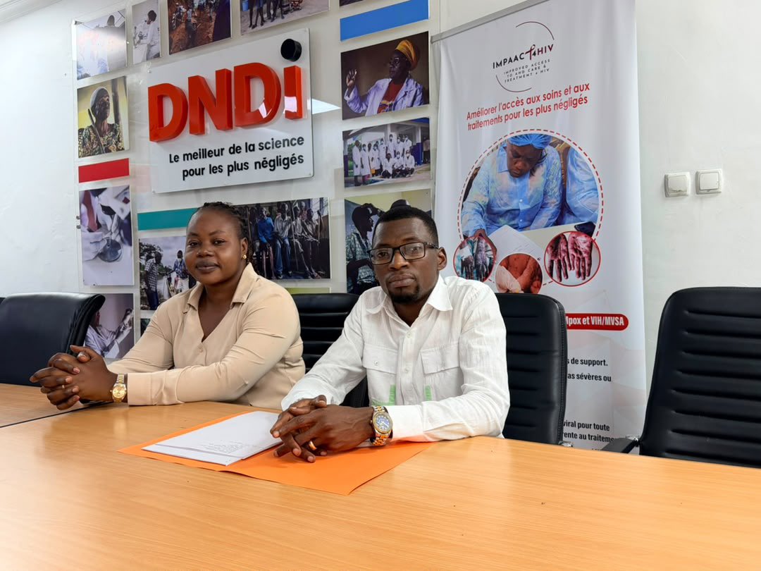 FupdjfOfficiel's tweet photo. Le #FUPDJF a été reçu par le directeur pays @cbulanga de @DNDi et a renoué les échanges autour du plaidoyer sur la mobilisation des ressources pour la lutte contre les #MTN en RDC  et aussi sur la relance de la dynamique communautaire face au VIH pédiatrique et à la TB.

#DNDi https://t.co/mvJpVolKPJ