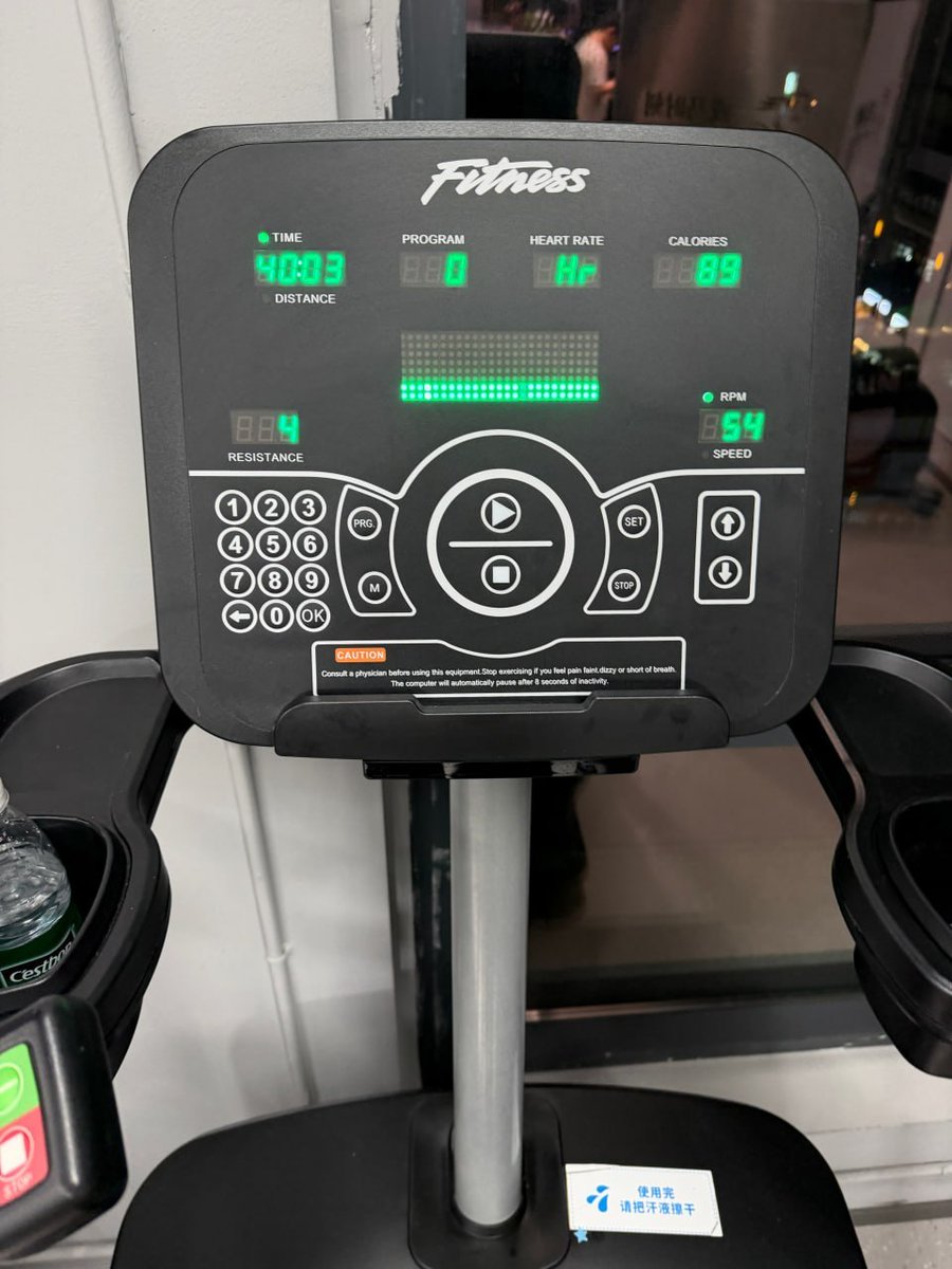 kyle_pine_tree's tweet photo. Hard work doesn’t lie. 💪
You can’t rush muscle growth. Every rep, every set, every meal adds up.
Consistency beats quick fixes.
Show up for yourself in the gym, and your body will reward you.🏃 https://t.co/M4AiZ6MmXc