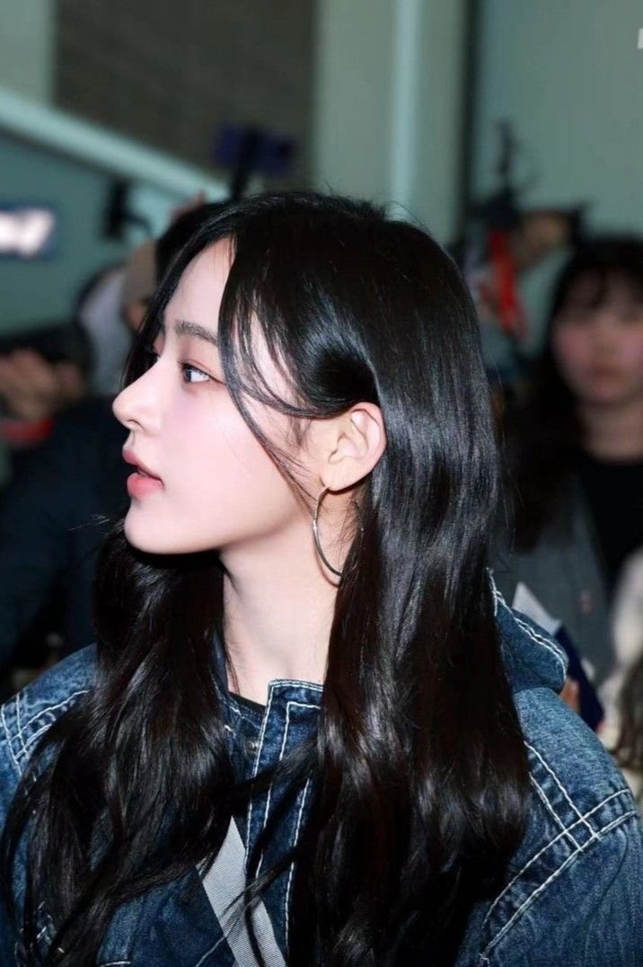 kangnother's tweet photo. minji is not ratjoon btw https://t.co/kLOFVbUGdA