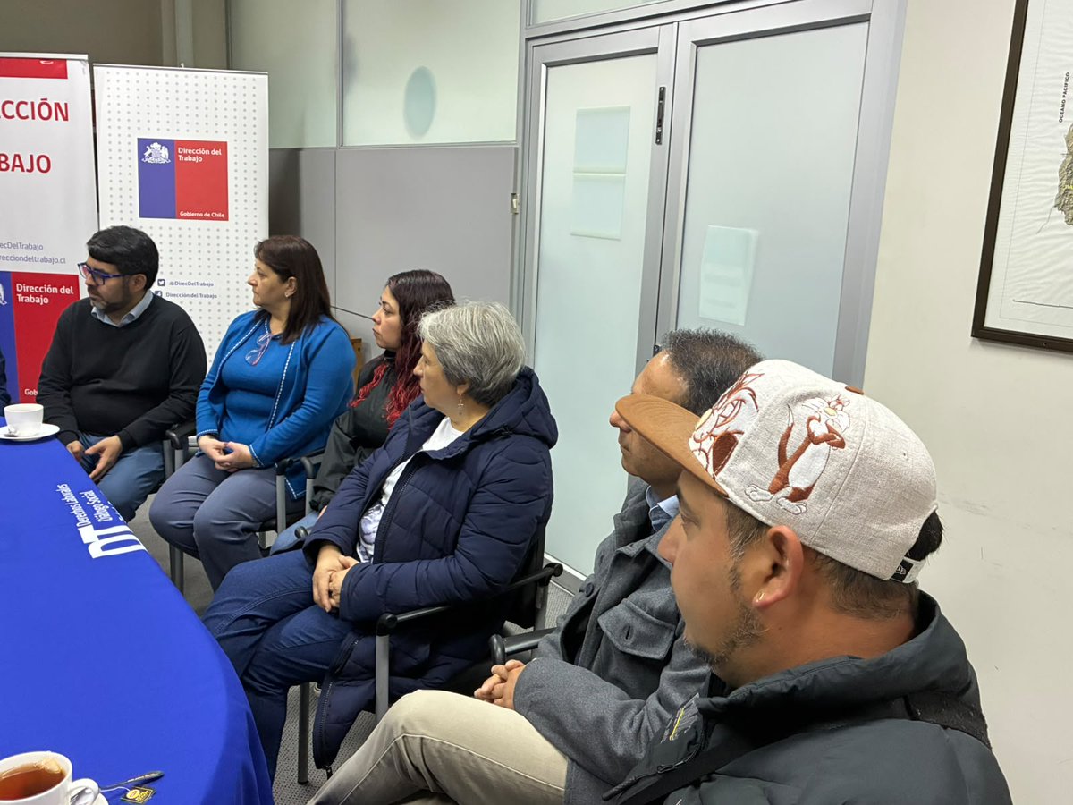 drtohiggins's tweet photo. En el Dia del Dirigente Sindical, el Director Regional (S) Alejandro Vergara, participo en Desayuno organizado por Seremi del Trabajo de O'Higgins Carmen Gloria Manriquez, instancia que permitió conversar y conocer de parte de estos, sus inquietudes y desafíos con la DT. https://t.co/fvD1w9Plhm