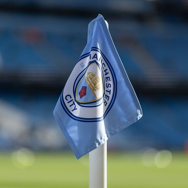 BasilTheGreat's tweet photo. 🚨NEWS: Labour have been asked to publish ALL DETAILS of meetings and exchanges between Andy Burnham and the owners of Manchester City including hospitality gifts

This could be a very short stint as prime minister indeed https://t.co/nZeRjbD8rL