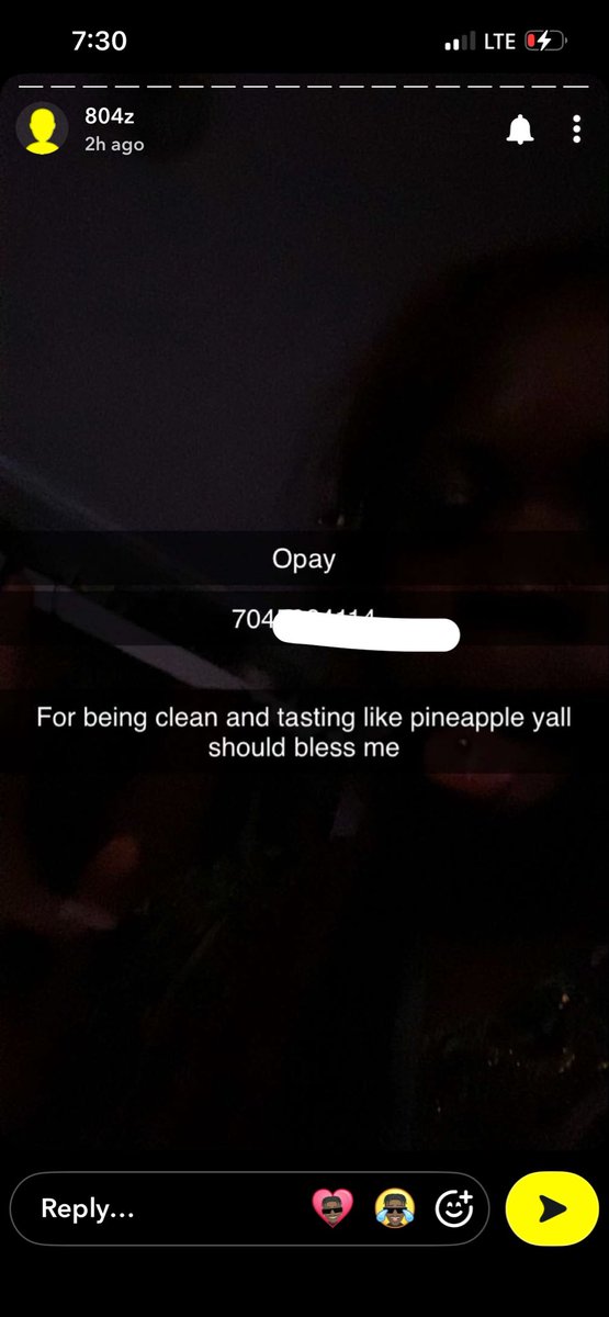 babcy_'s tweet photo. @ayblaack Serious hunger Dey this girl body and una no pity her 😭🤣 https://t.co/jQvdnD2urD