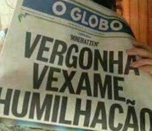 coisinhaney's tweet photo. @Itspedrito A diva se humilhando pra não ser despejada https://t.co/JOGkVqsNL5
