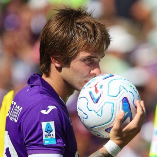 MadridXtra's tweet photo. 🚨 JUST IN: Franco Mastantuono wants to return to Real Madrid next season.

Real Madrid have FULL TRUST in Franco Mastantuono.

Both sides see his loan to Fiorentina as very useful.

At Valdebebas, they BELIEVE in Franco Mastantuono's football. @diarioas https://t.co/LJPLOgJ9wU
